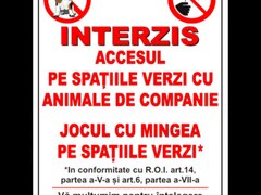 Indicator interzis accesul pe spatiile verzi cu animale de companie si jocul cu mingea pe spatiile v